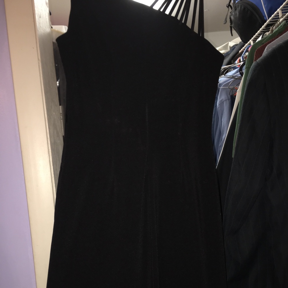 Prom Dress - Picture 2 of 5